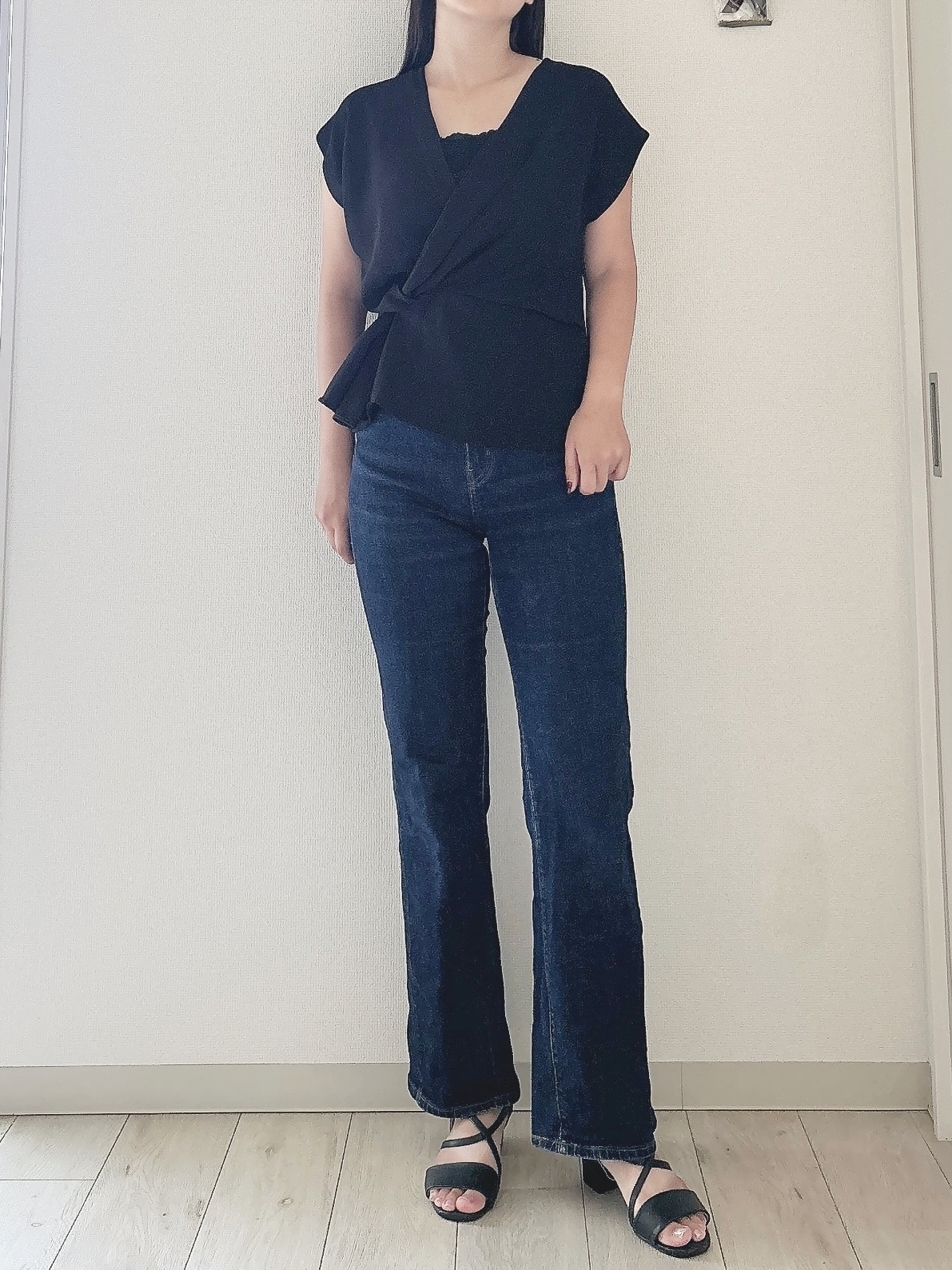 ZARAのおすすめトップス「ノット クレープ トップス」