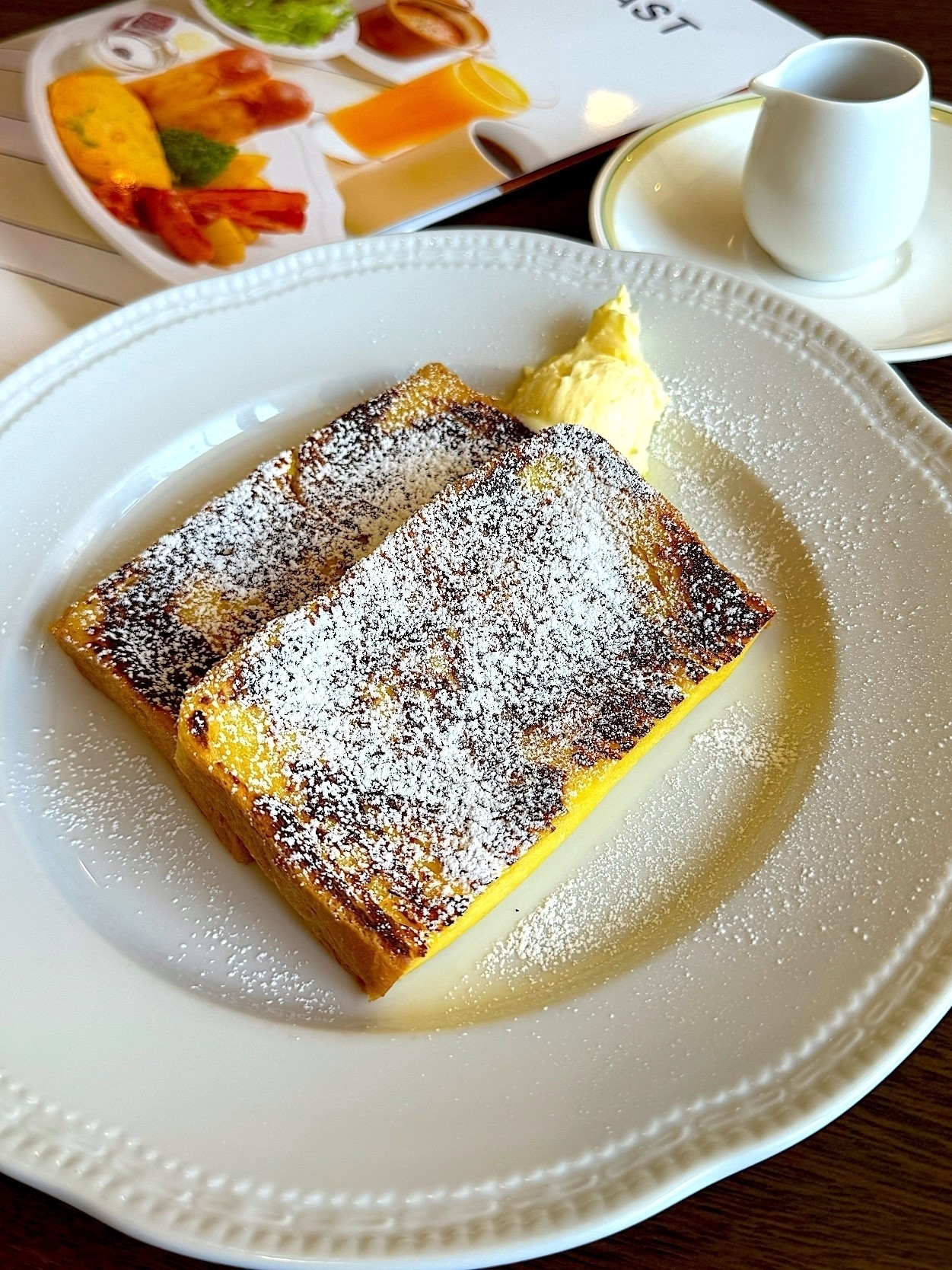 ロイヤルホストのおすすめモーニング「フレンチトースト」