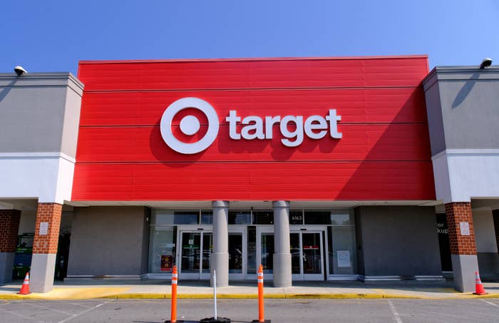 2 Entrance Target Twitter Erupts Over 8-Year-Old's Drive To Target