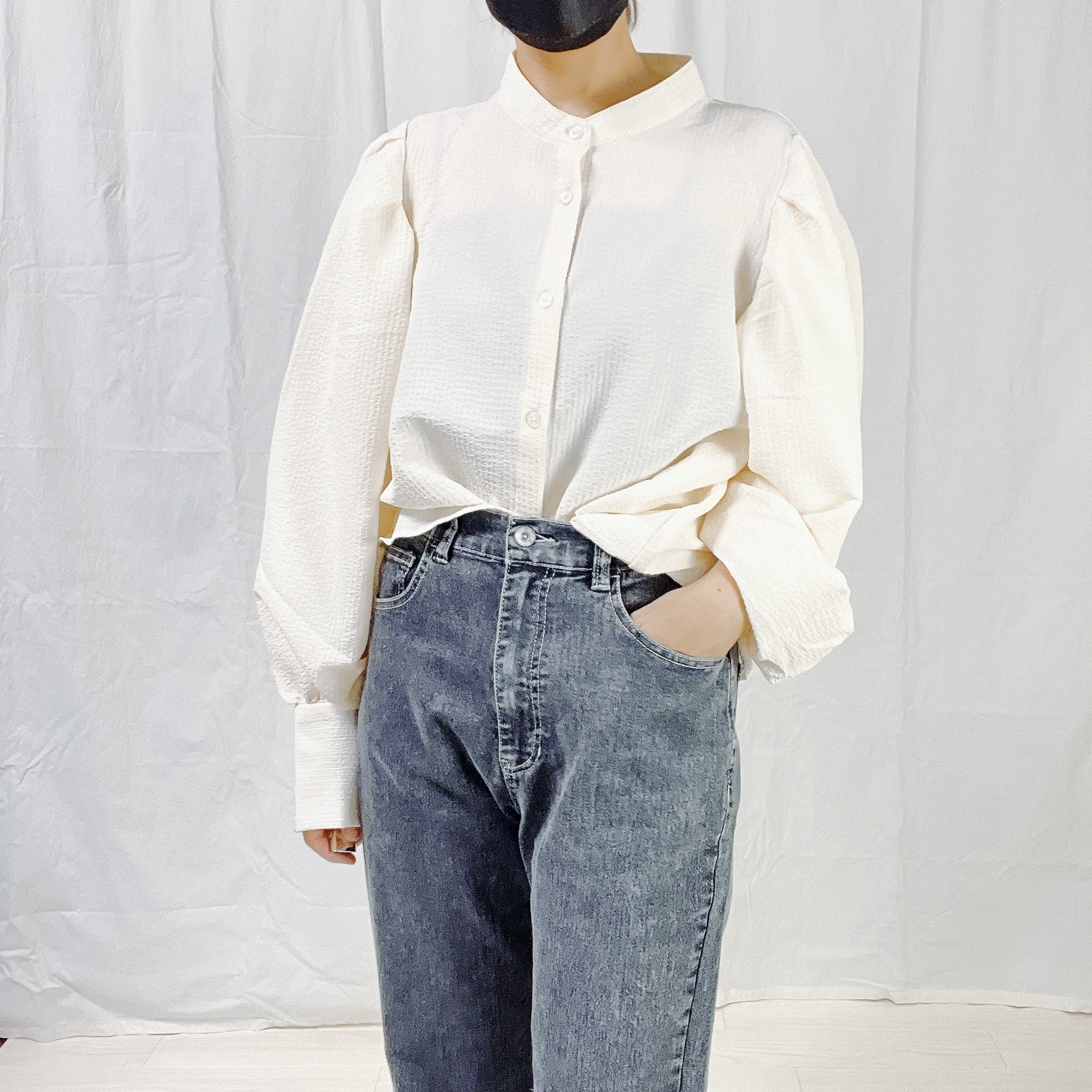 しまむらのおすすめファッションアイテム「ソデタックブラウスナガ」のコーディネート