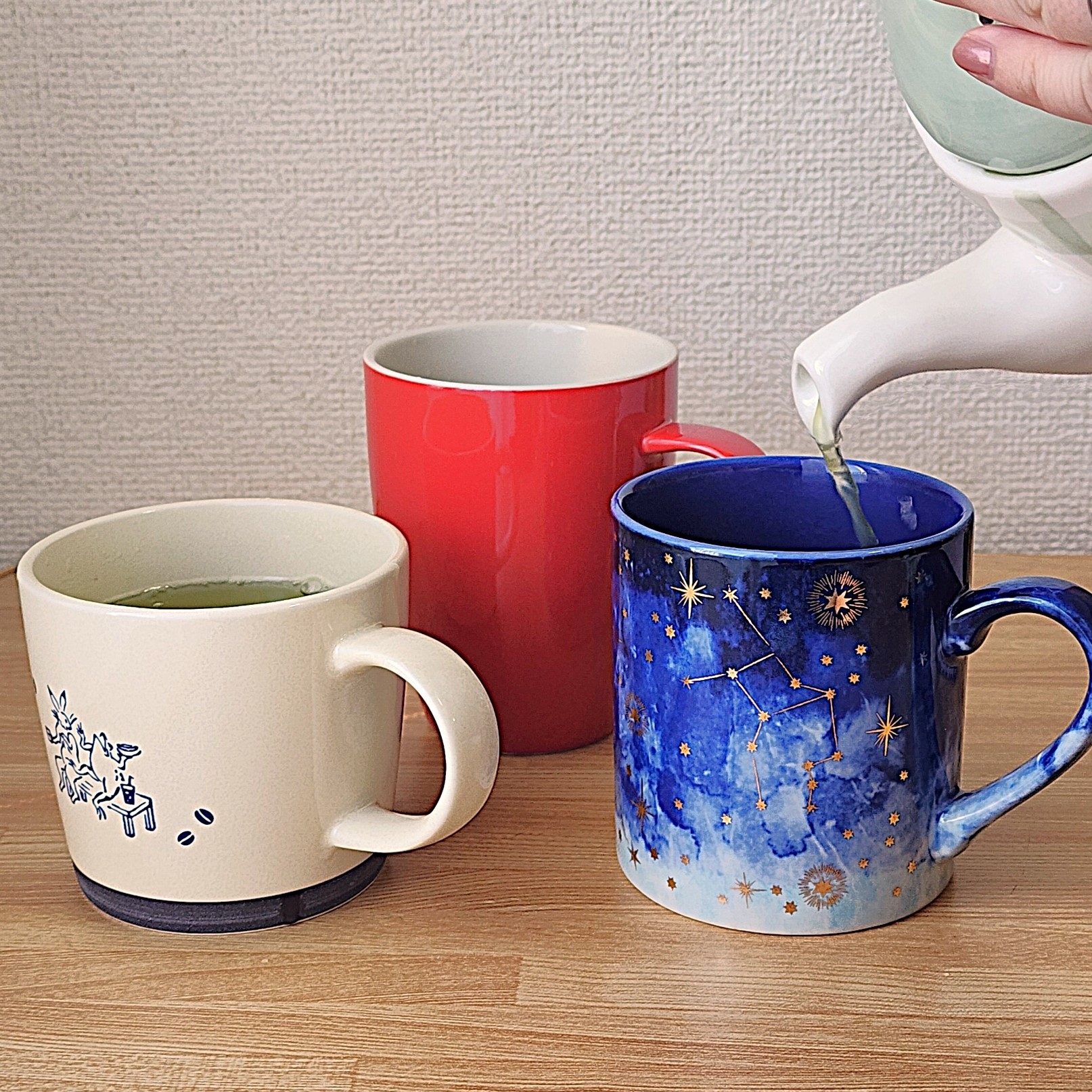 Francfranc（フランフラン）のおすすめ雑貨「ハンドペイント ティーポット チェック」