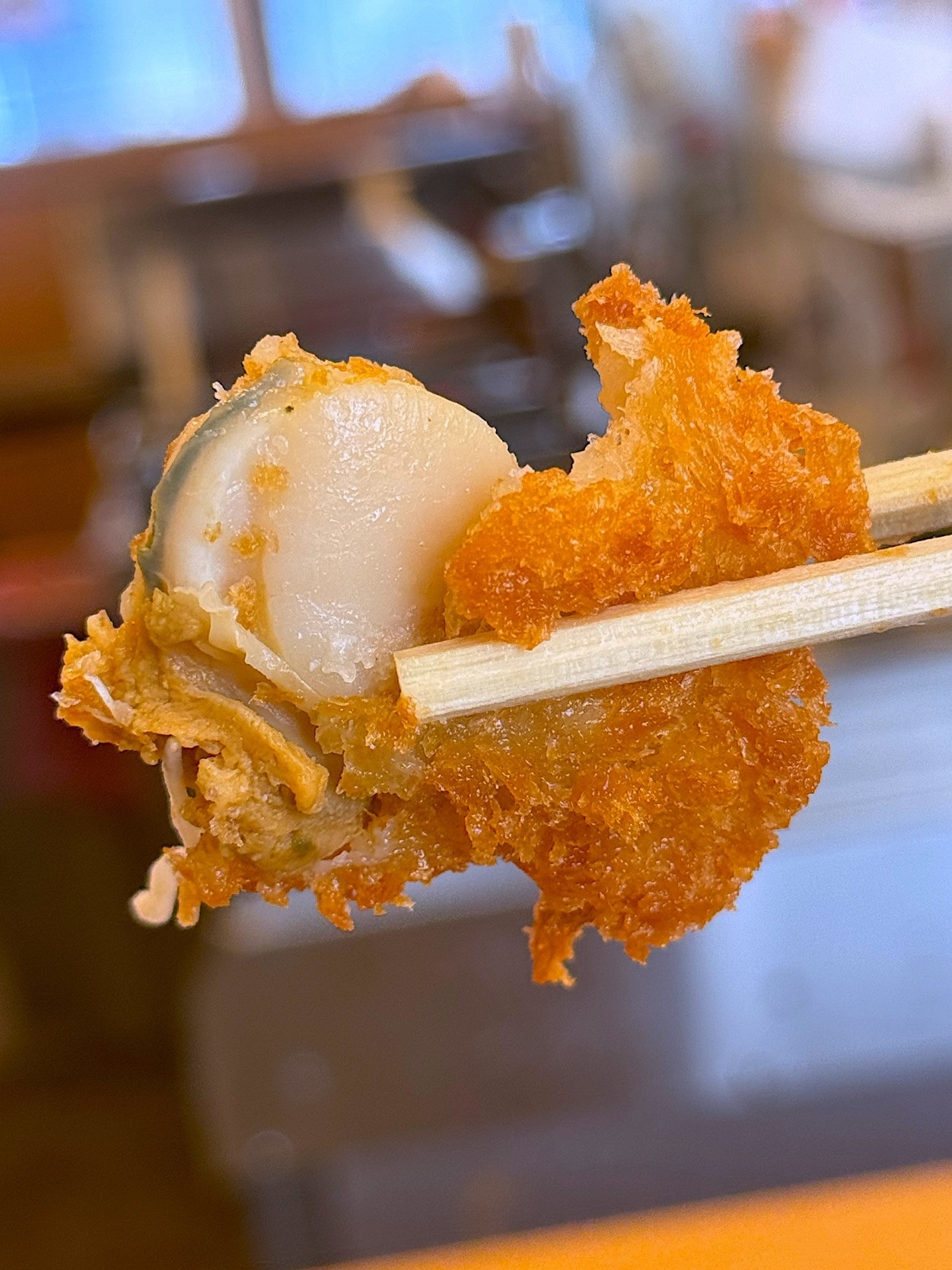 かつやのおすすめメニュー「秋の海鮮フライ定食」