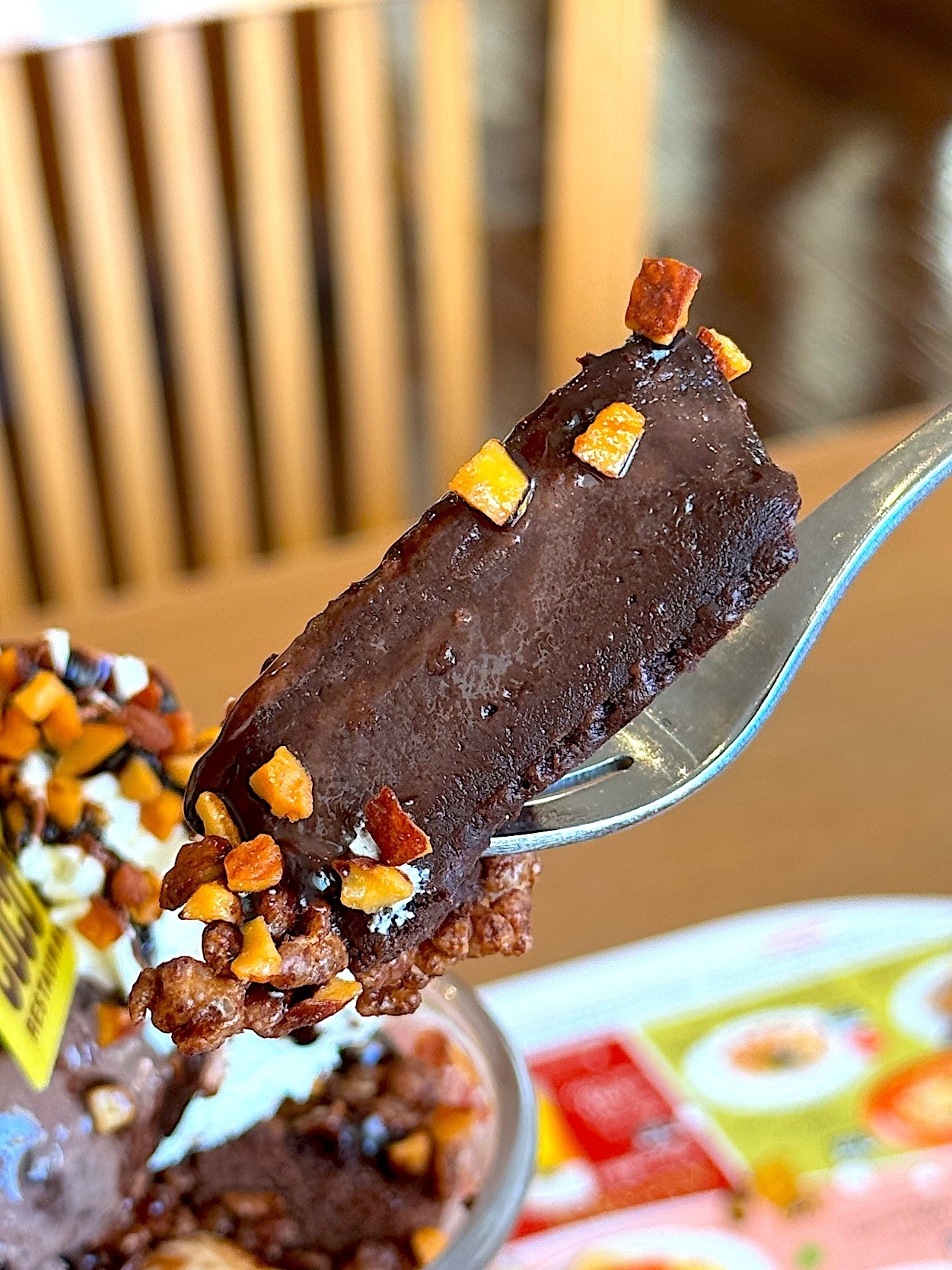 COCO’S（ココス）のおすすめスイーツ「ココスのチョコパフェ」