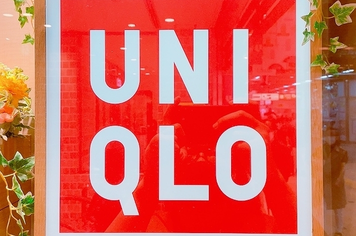 ユニクロのロゴ