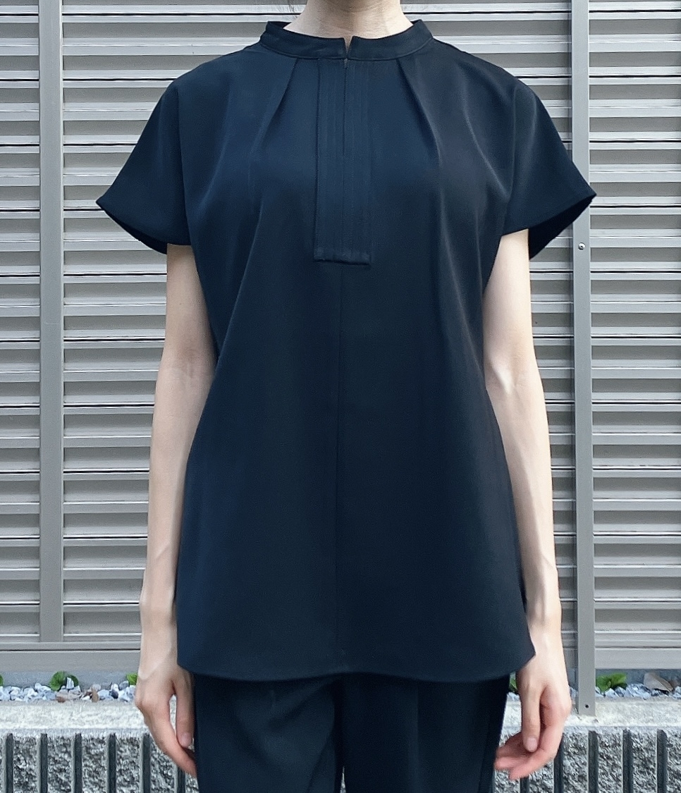 Honeys（ハニーズ）のおすすめトップス「フレンチスリーブブラウス」