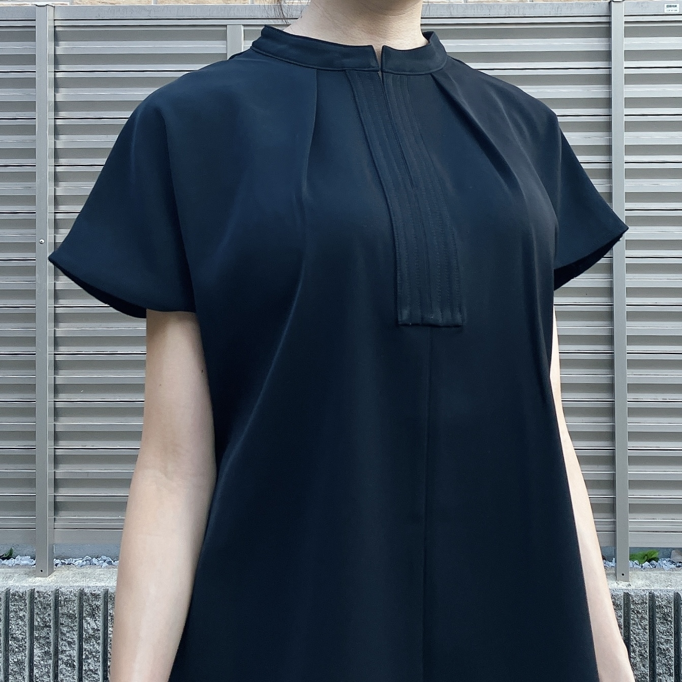 Honeys（ハニーズ）のおすすめトップス「フレンチスリーブブラウス」