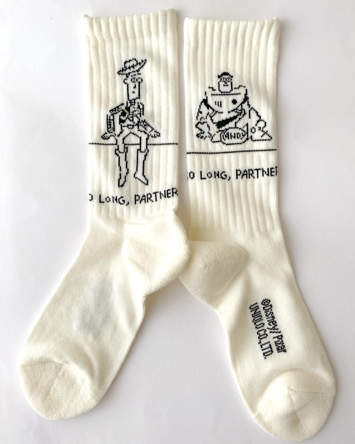 ユニクロのおすすめアイテム「マジックフォーオールウィズ長場雄 ソックス」