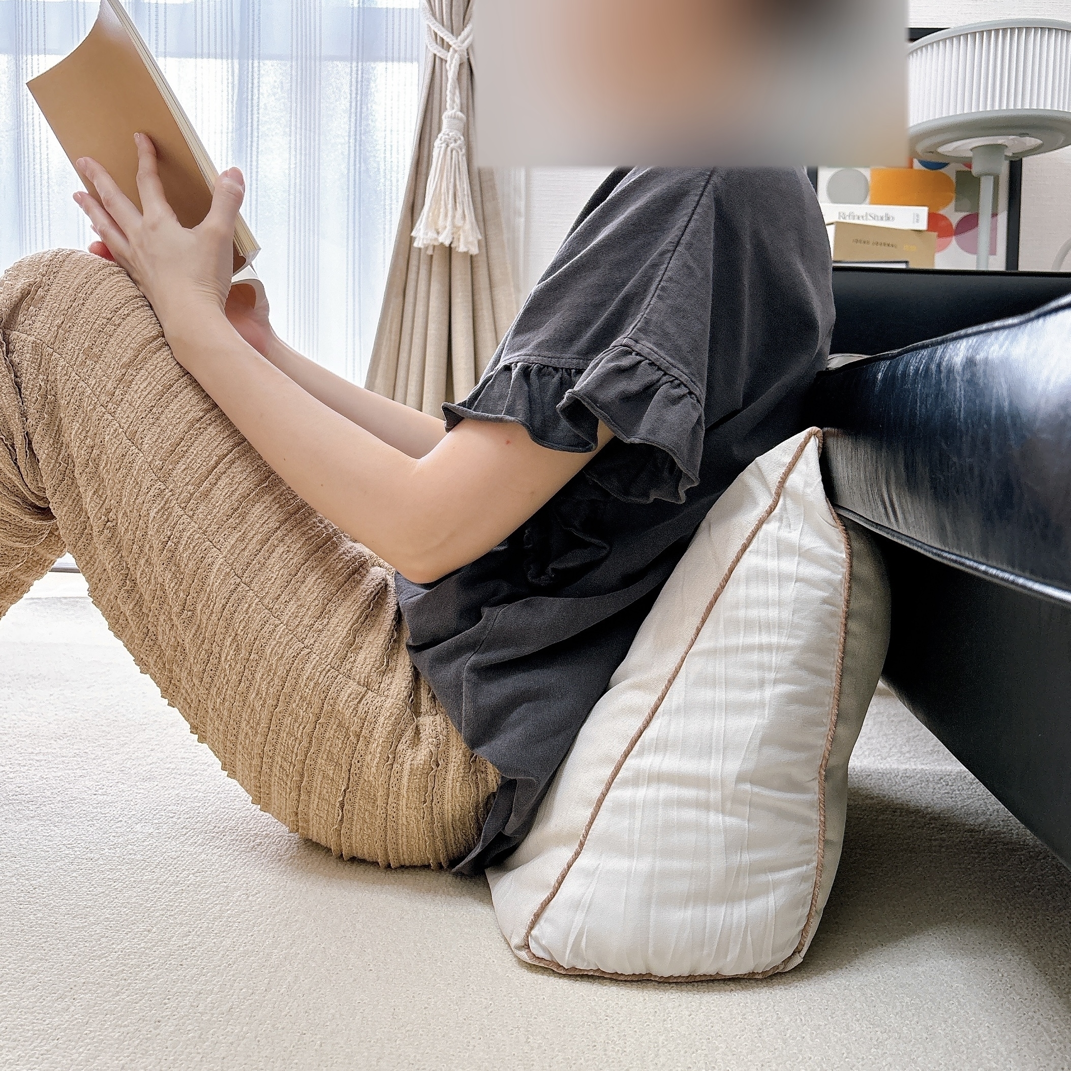 3COINS(スリーコインズ)のおすすめ便利グッズ「2way背もたれクッション」