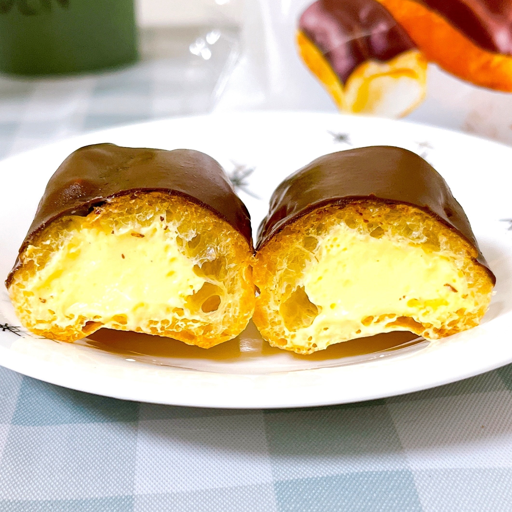 LAWSON(ローソン)のおすすめスイーツ「なめらかカスタードのプチエクレア 6個」