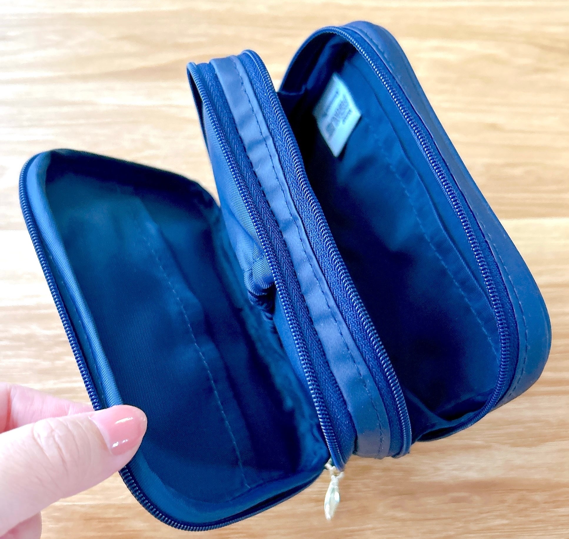 Afternoon Tea（アフタヌーンティー）のおすすめ小物「ファンクショナルスクエアポーチ/リバティプリント/PEANUTS」