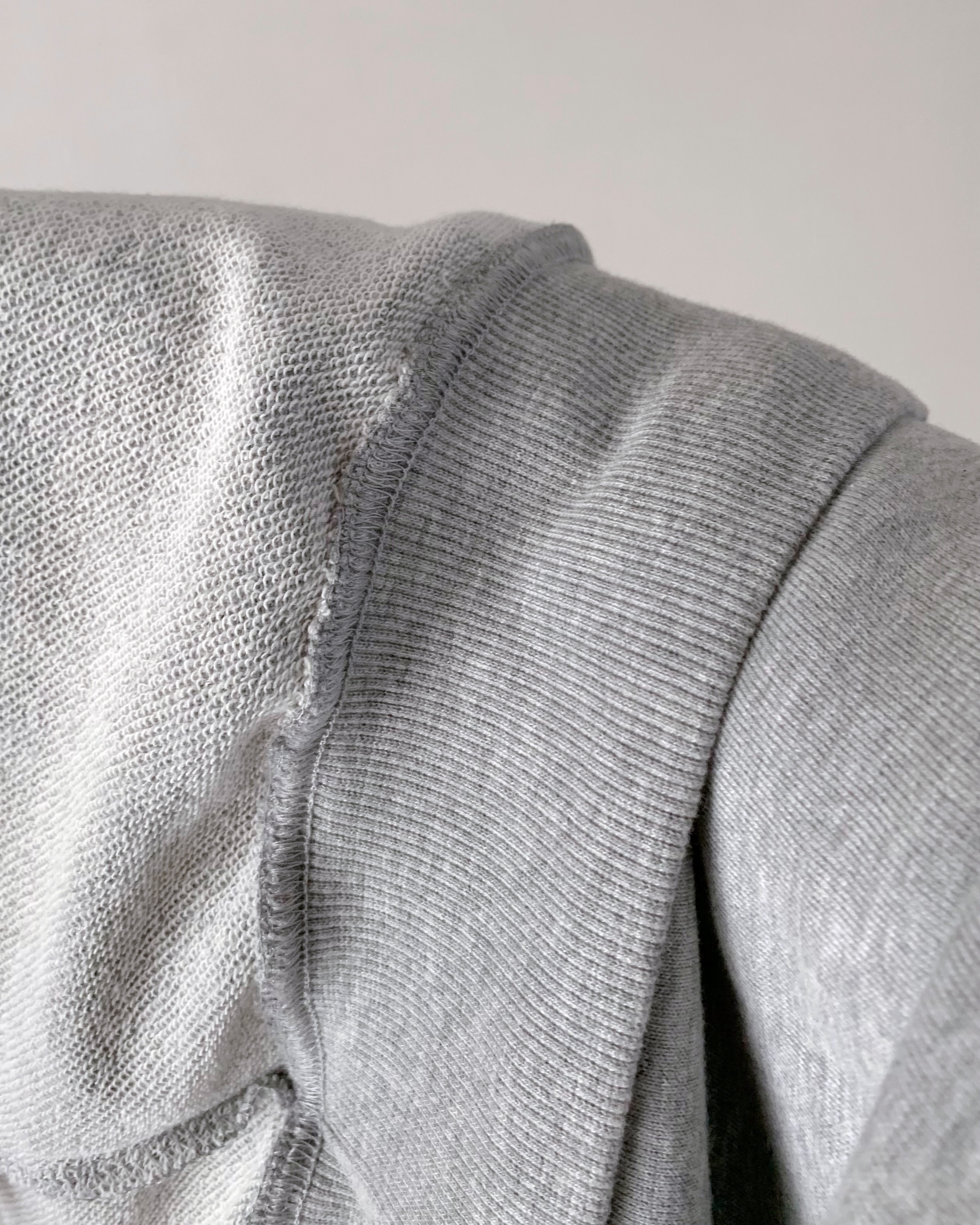 しまむらのおすすめファッションアイテム「TNKウラケオフショルTR」