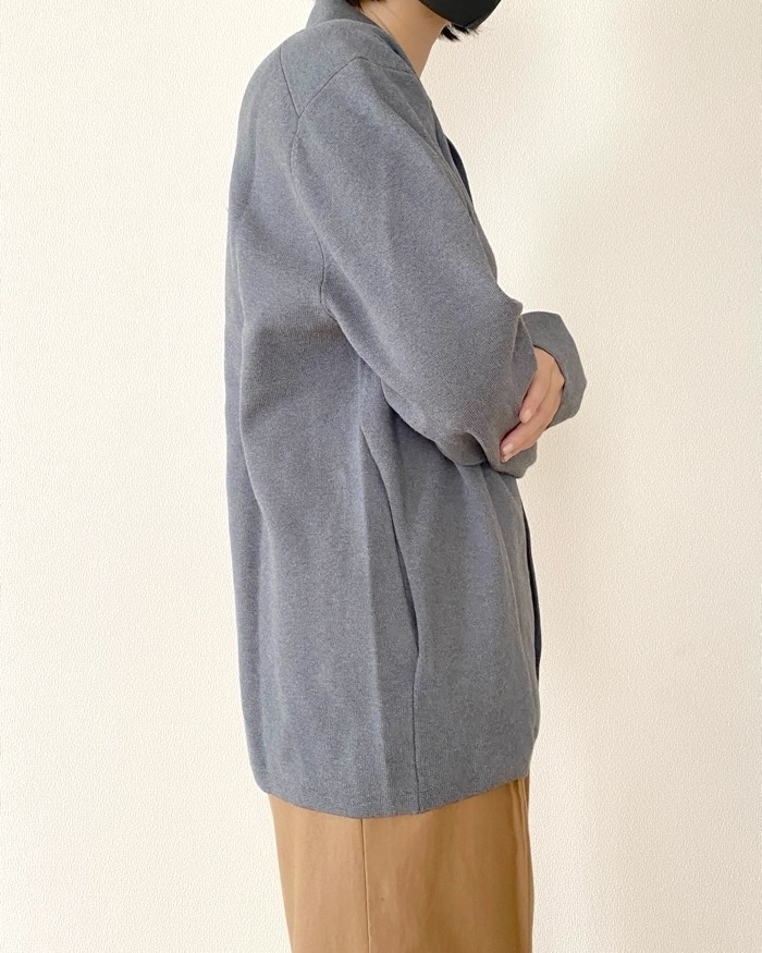ユニクロ】「40代にベストな一着」「即買いしました」新作の