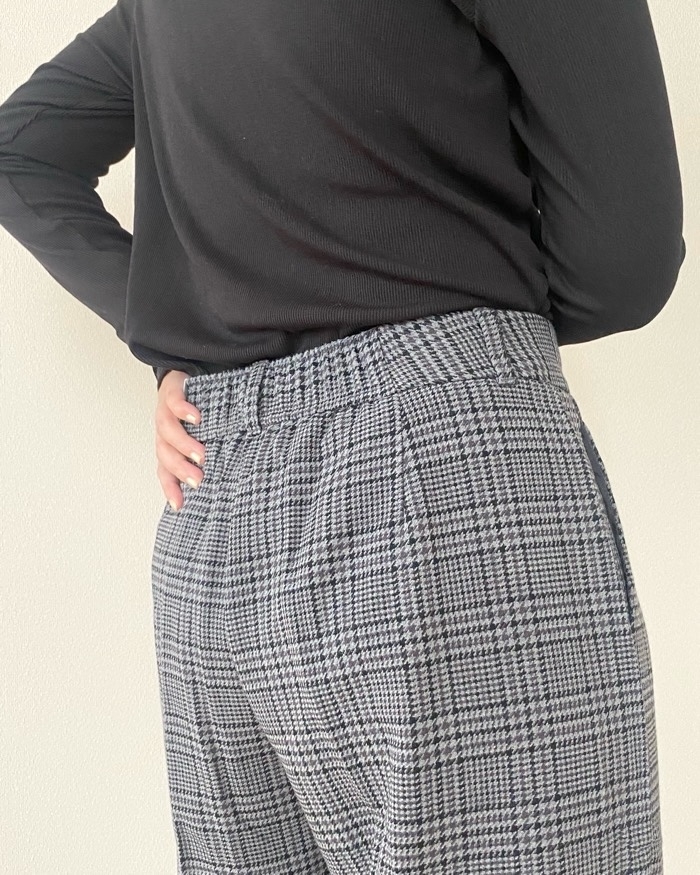 UNIQLO（ユニクロ）のおすすめファッションアイテム「タックワイドパンツ（チェック）（丈標準70.0～74.0cm）」