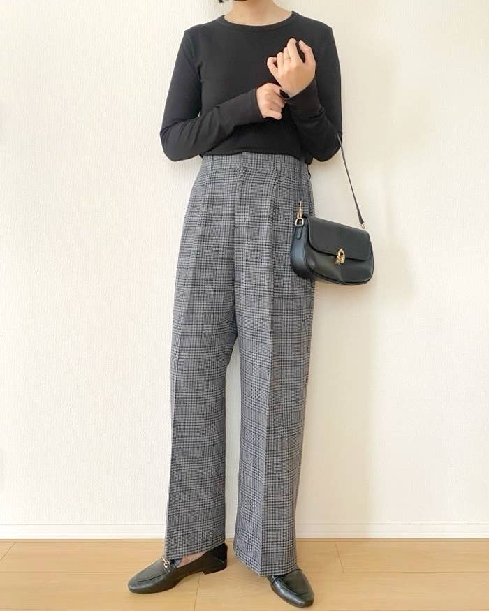 GUの「楽ちんパンツ」がマジでいい仕事するわ〜！クラシカルな  