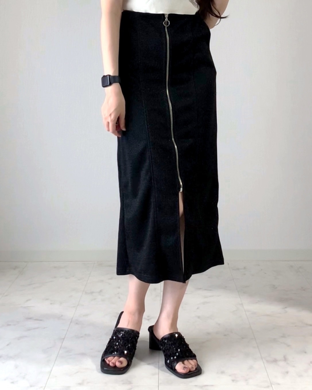 しまむらのおすすめアイテム「TマエZIPキラキラSK」