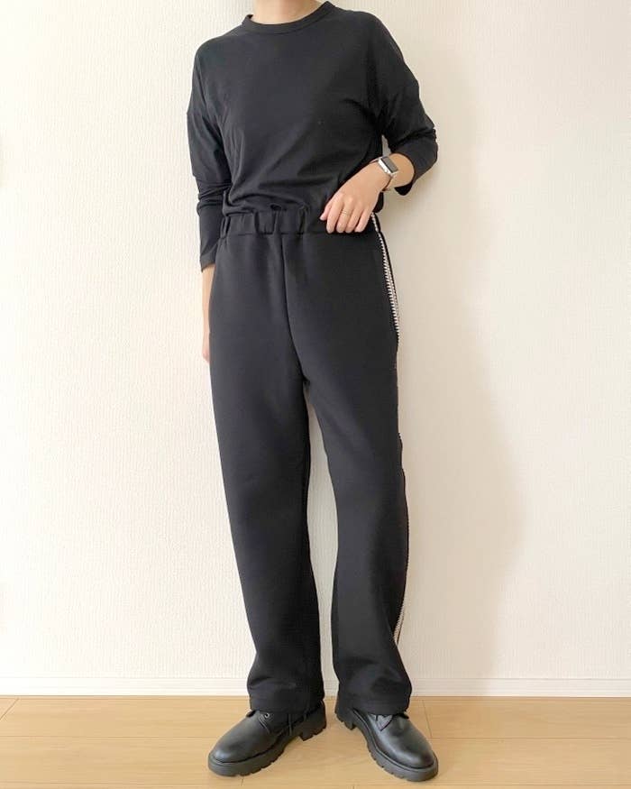 GU×アンダーカバー】「今年GUで1番のヒット」「完売前に買えてよかった  