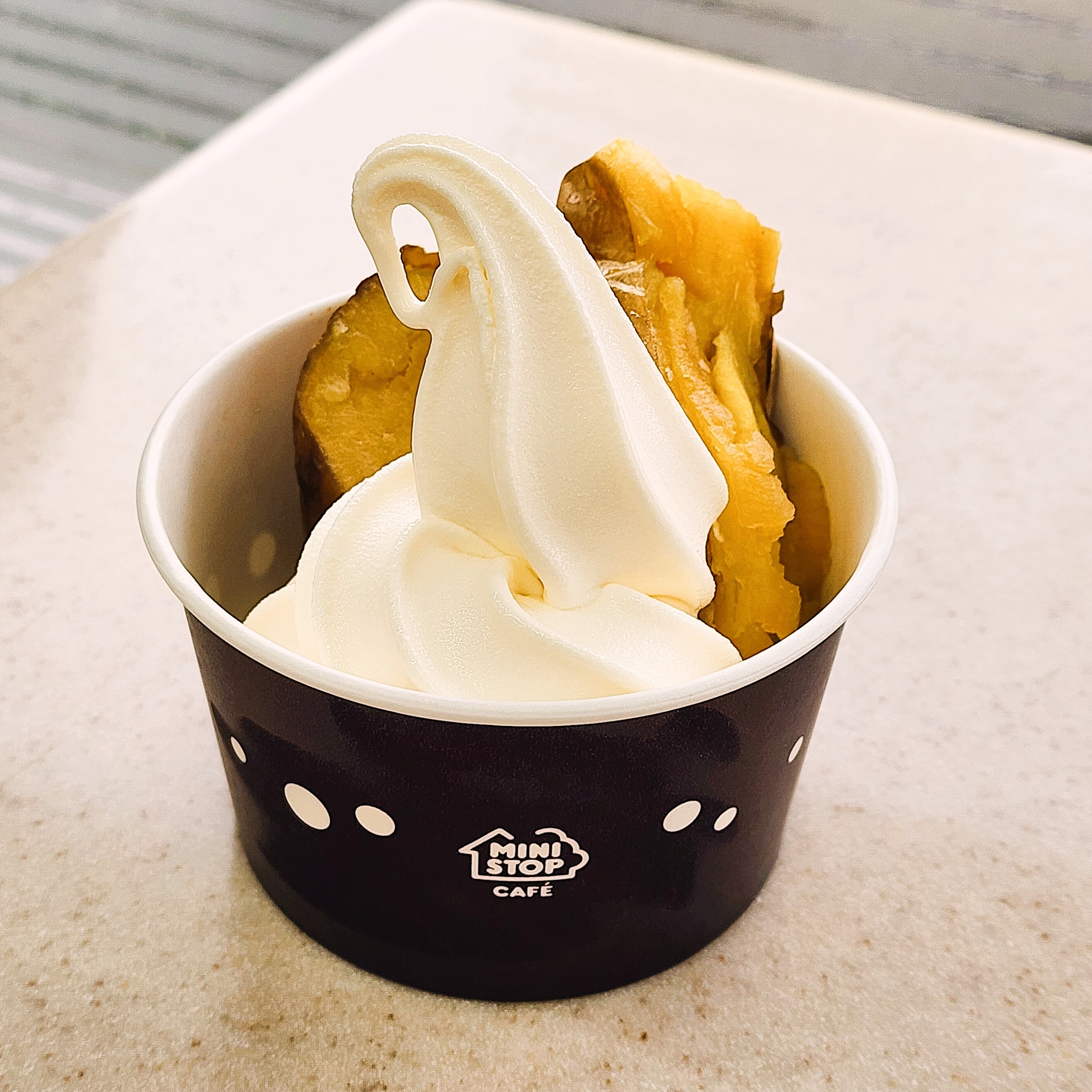 No.260  猫とソフトクリーム No.260 猫とソフトクリーム 【公式通販】