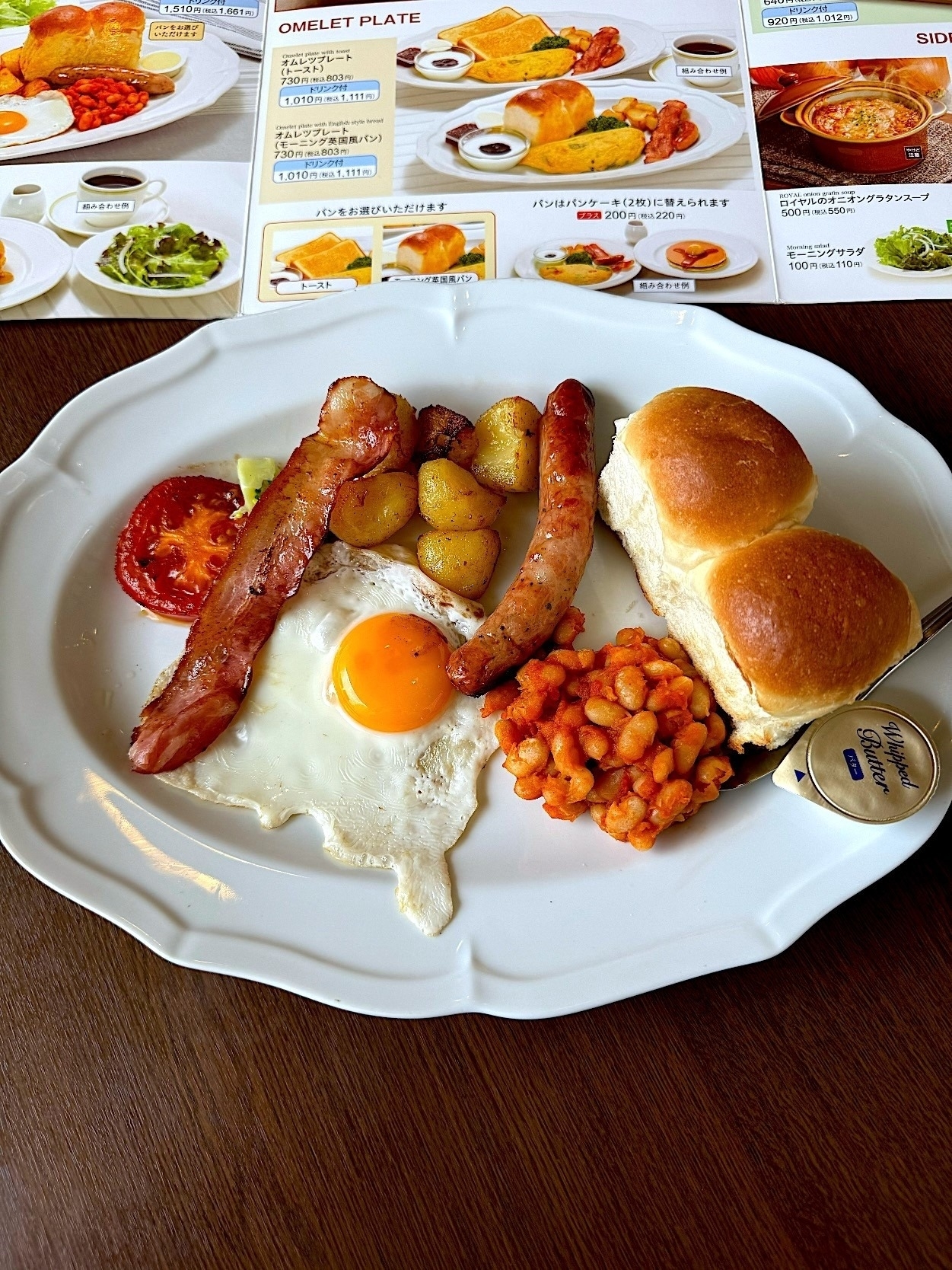 ロイヤルホストのおすすめモーニング「イングリッシュブレックファスト」