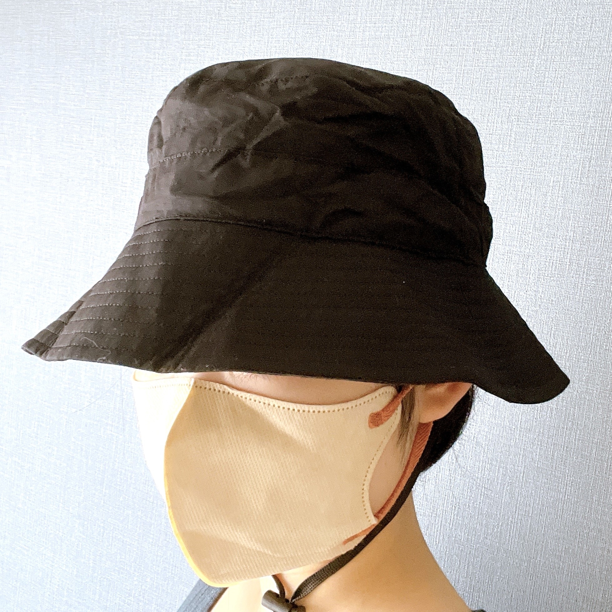 3COINSのオススメのグッズ「折りたたみトラベルハット」