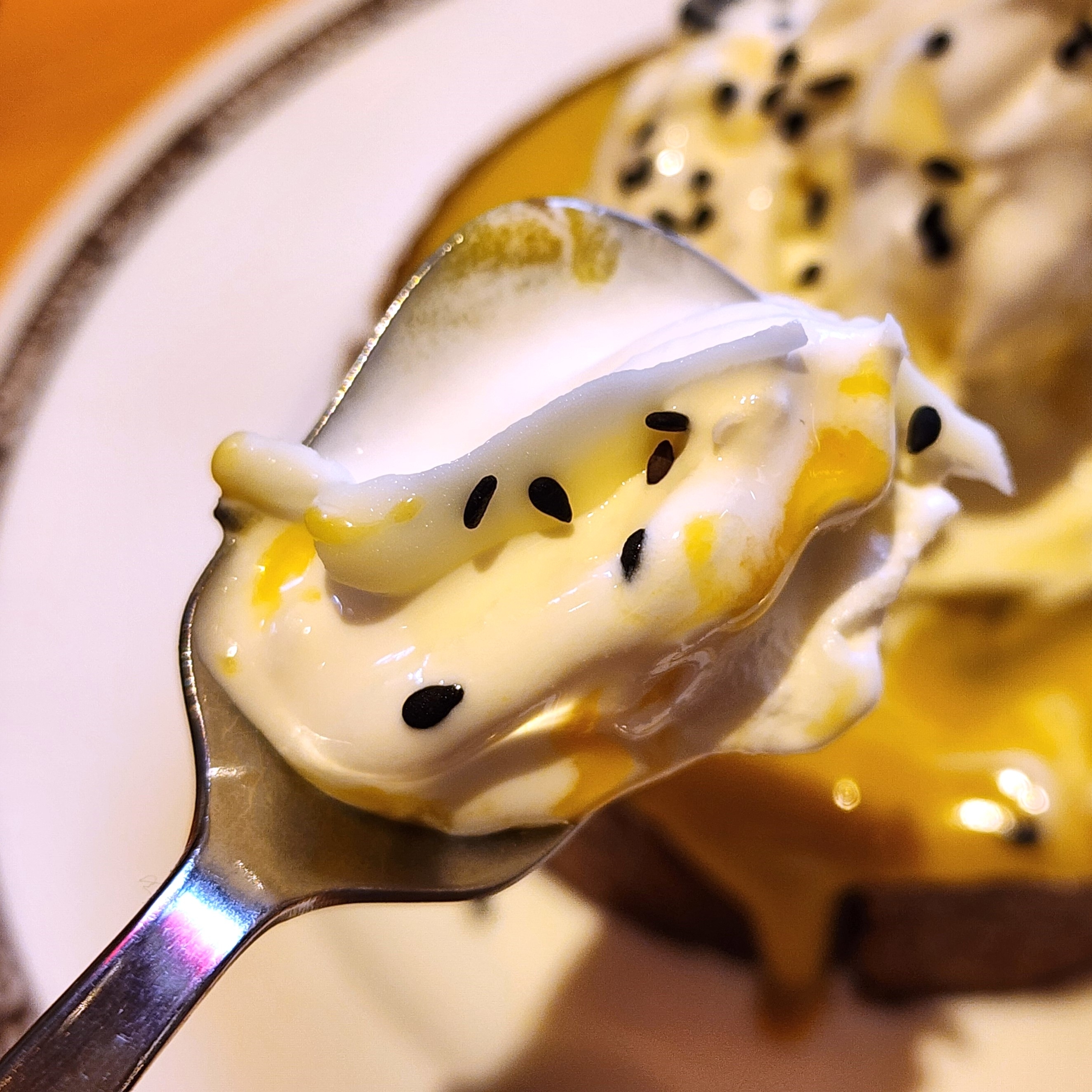 コメダ珈琲店のおすすめスイーツ「安納芋のスイートポテト クロネージュ」