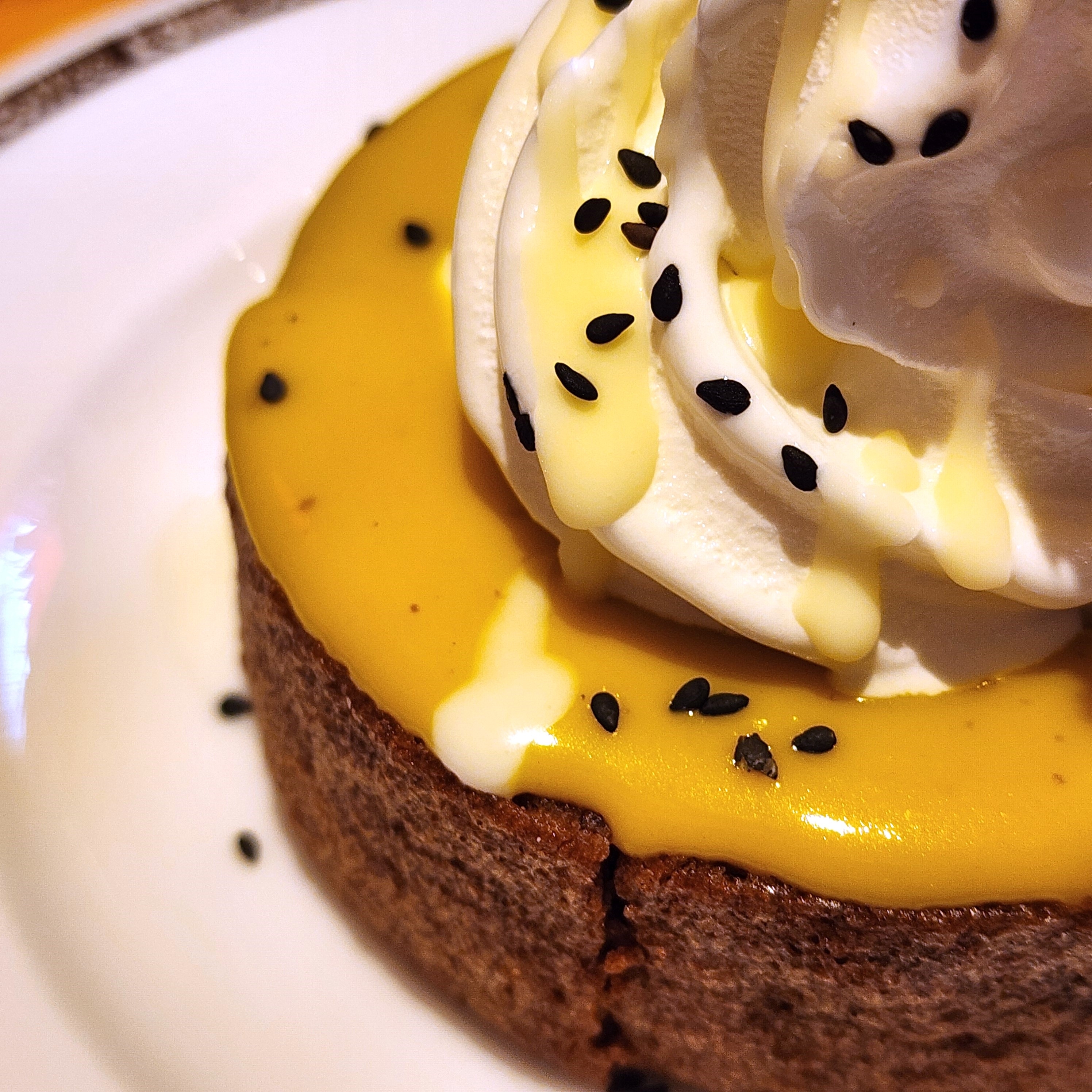 コメダ珈琲店のおすすめスイーツ「安納芋のスイートポテト クロネージュ」