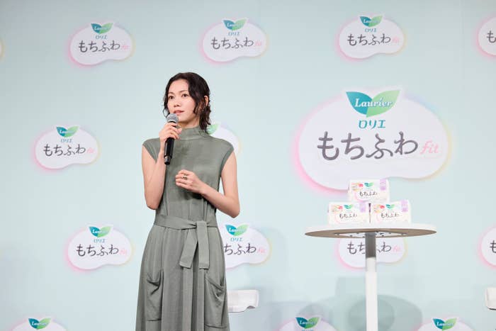 イベント中の二階堂ふみさん(花王ロリエPR事務局提供)