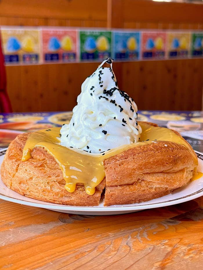 コメダ珈琲店のおすすめスイーツ「安納芋のスイートポテト シロノワール」