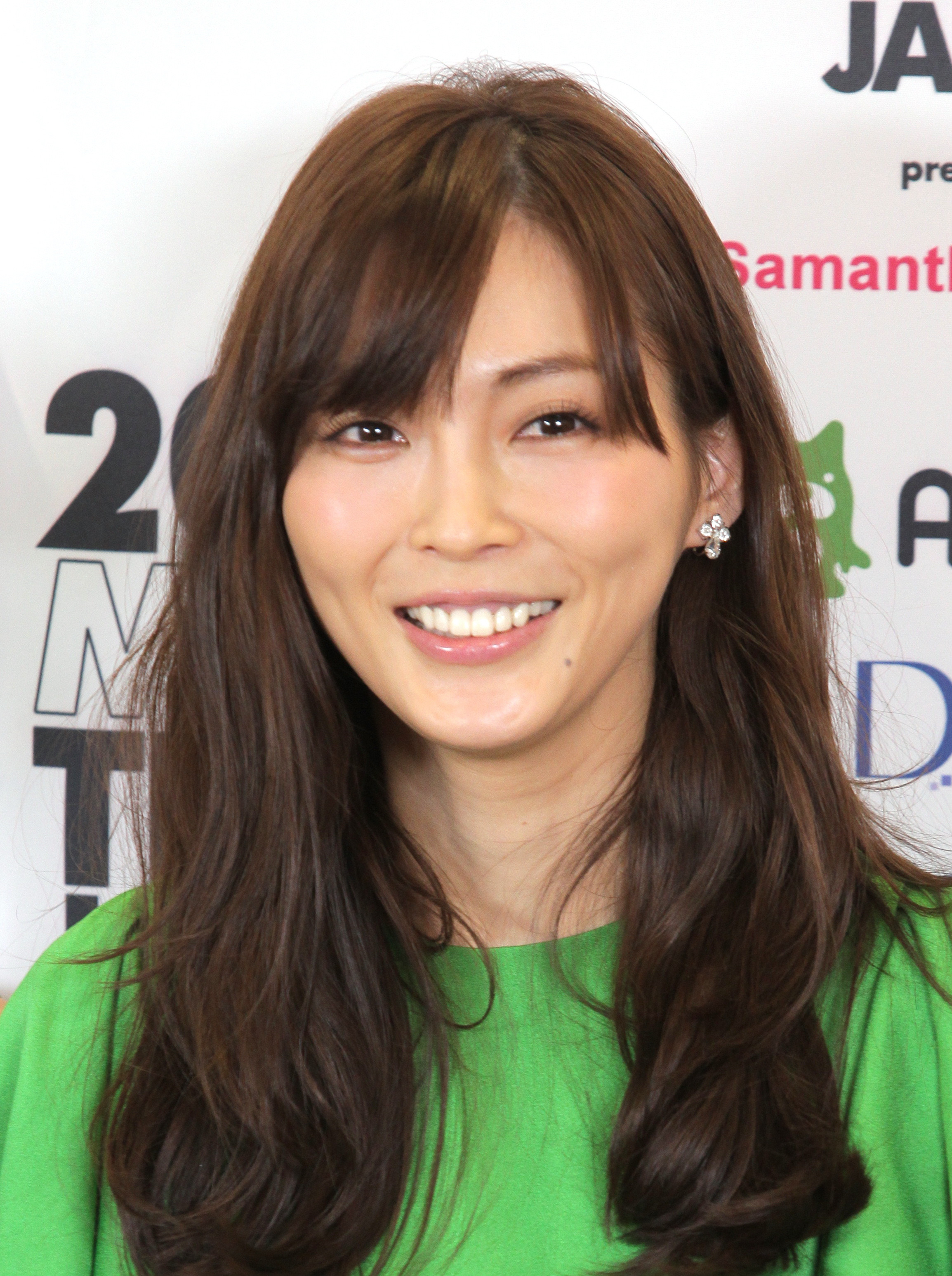 押切もえさんコラボ クッキングドレス ベージュ 記事全文】まだ“アプローチ中”のもえちゃん「恋してます。頑張るのみ