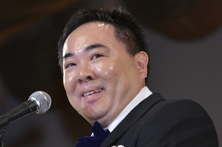 塚地武雅さん(時事通信フォト)