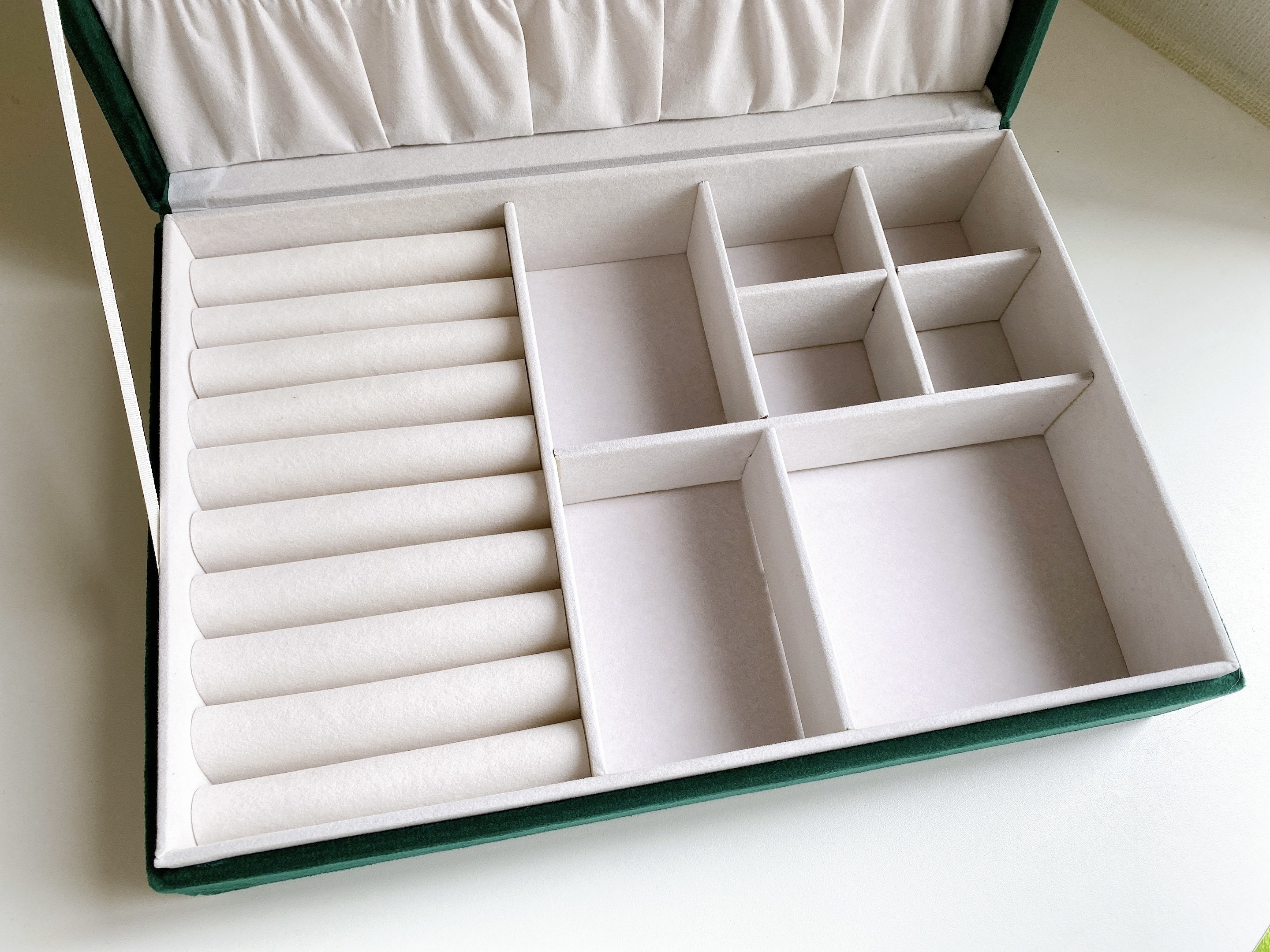 フライングタイガーのおすすめ収納アイテム「ジュエリーボックス」