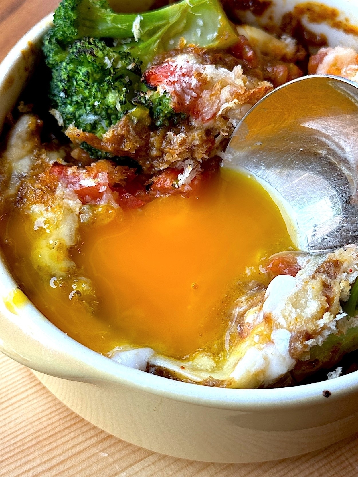 びっくりドンキーのおすすめフード「焼きカリーライス」