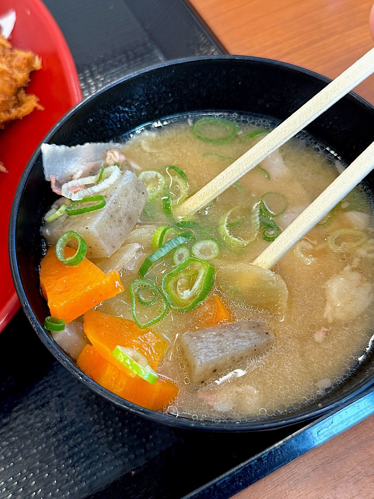 かつやのおすすめメニュー「海老ロースカツ定食」