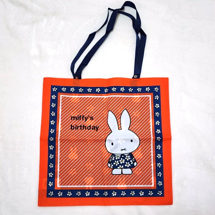 FELISSIMO（フェリシモ）のおすすめ雑貨「ミッフィーサークル×L’AMIPLUS スカーフエコバッグ」