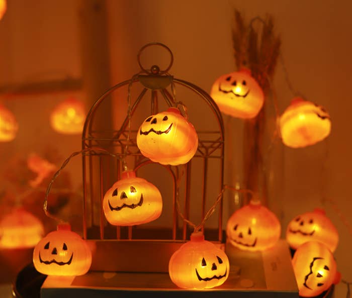 【値下げ！】レア！ チップとデール LEDライト ハロウィン これ以上の胸キュンってあるのかな…電気代ゼロの「ハロウィンライト