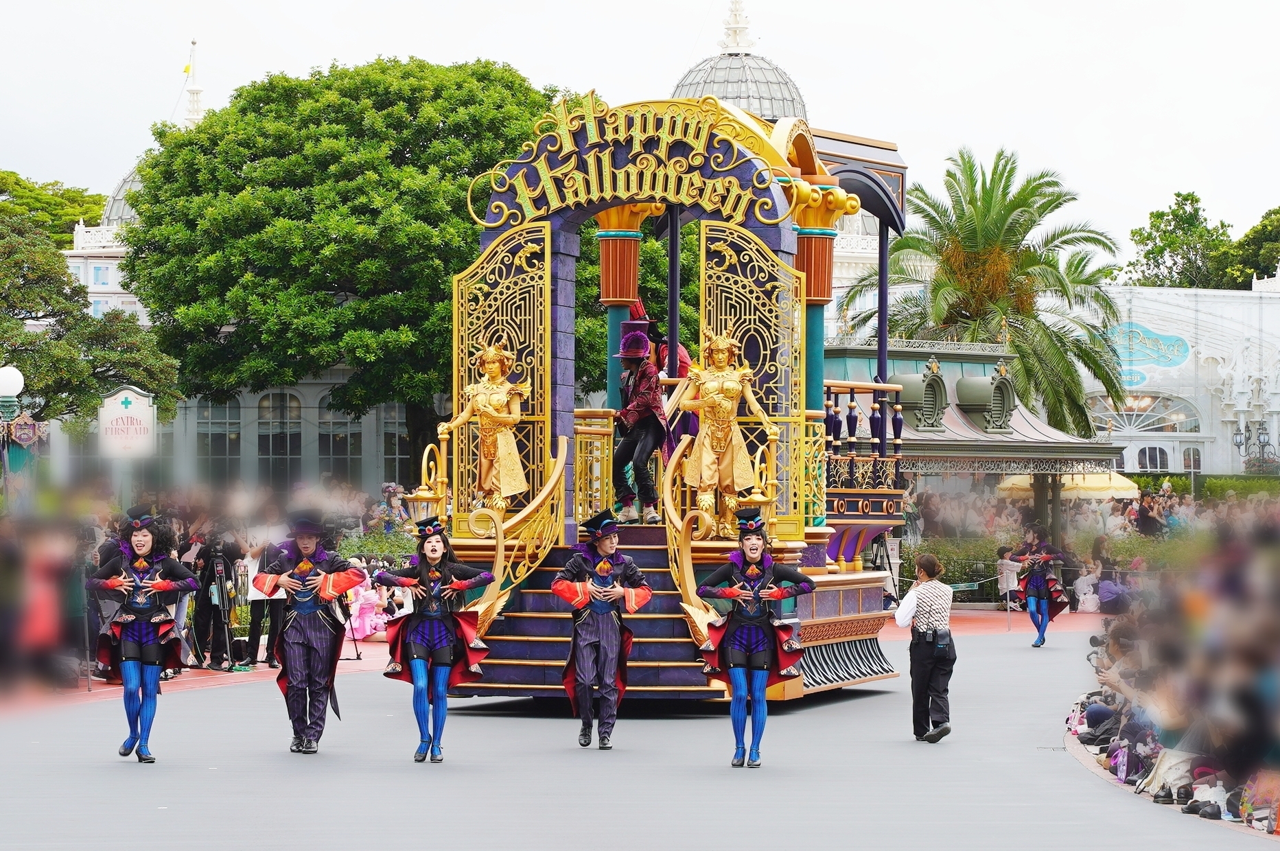ディズニーランド】今年の「ハロウィーン限定パレード」想像して