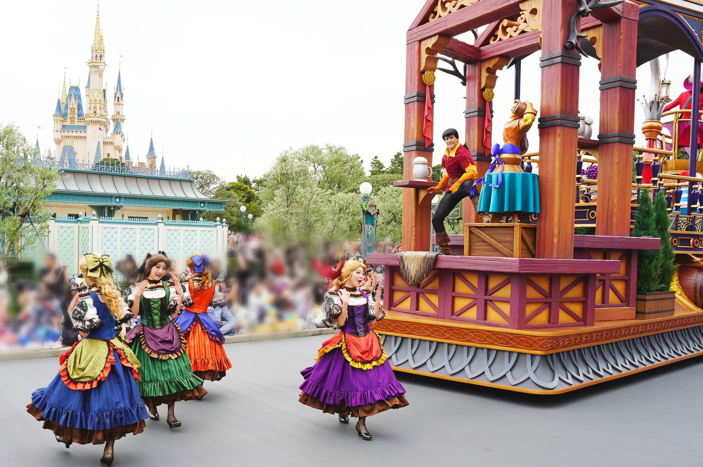 ディズニーランド】今年の「ハロウィーン限定パレード」想像して
