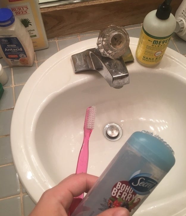 33 Unfiltered Pregnancy Photos Of What It's Really Like