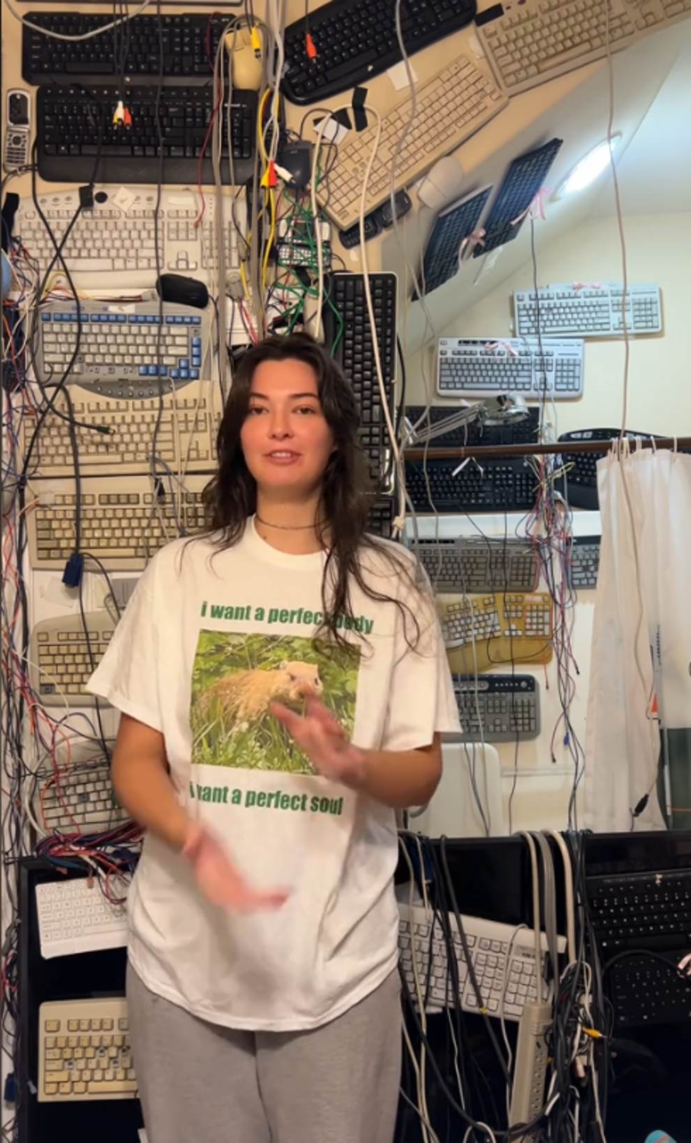 浴室を開けると、そこには……。 女性宅のインテリアが「独創的すぎる」と話題に