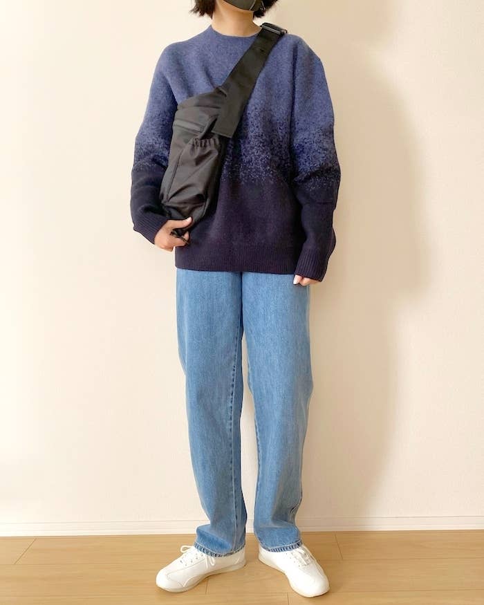 UNIQLO and JW ANDERSON スフレヤーングラデーションクルーネックセーター JW ANDERSON クルーネックセーター  KW0972 XS 【公式通販】 ユニクロ　JWアンダーソン　スフレヤーングラデーションセーター　ブルー　M