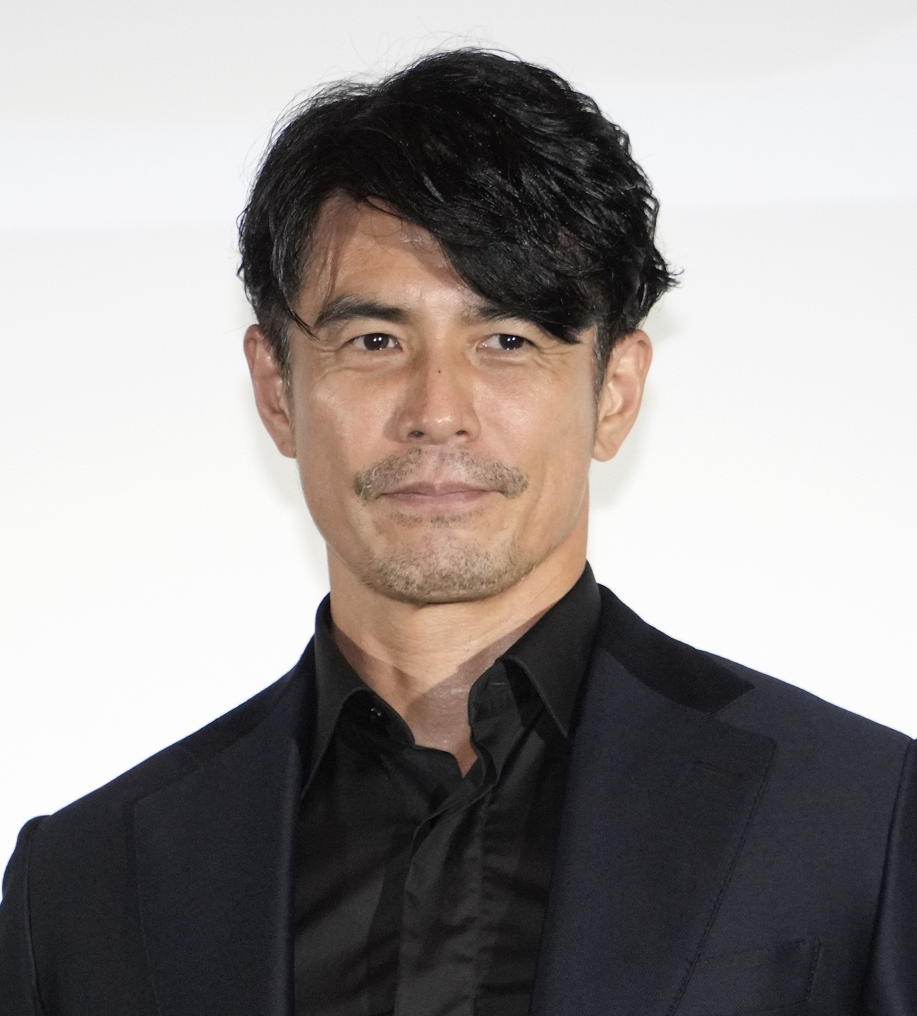 伊藤英明、「いつもと何か違う」姿にSNS騒然→「誰かとおもた…」「役