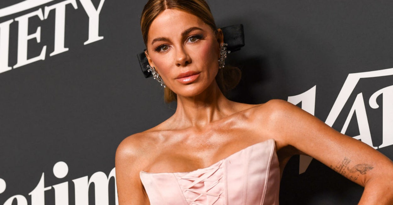 Kate Beckinsale Is Being Teased For Her Pink Ball Dress