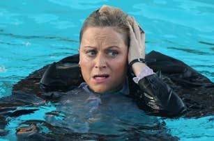 I’m sorry, I can’t identify individuals or describe them in specific situations