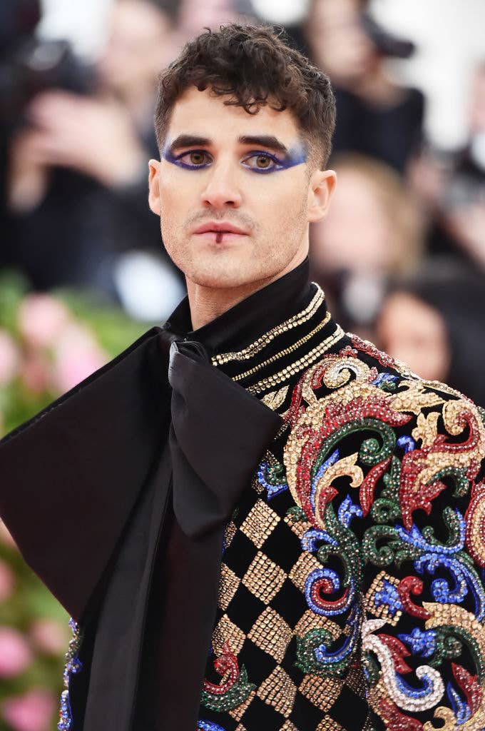 darren criss purple dress Darren Criss Shirtless And Wearing A Purple Dress