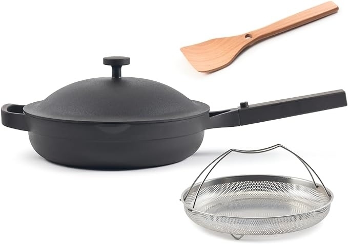 Pan set with non-stick frying pan, wooden spatula, and mesh strainer basket, ideal for cooking and serving