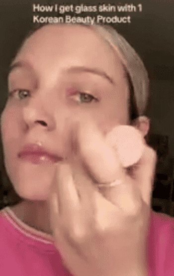 Model demonstrates exertion of a multibalm connected face