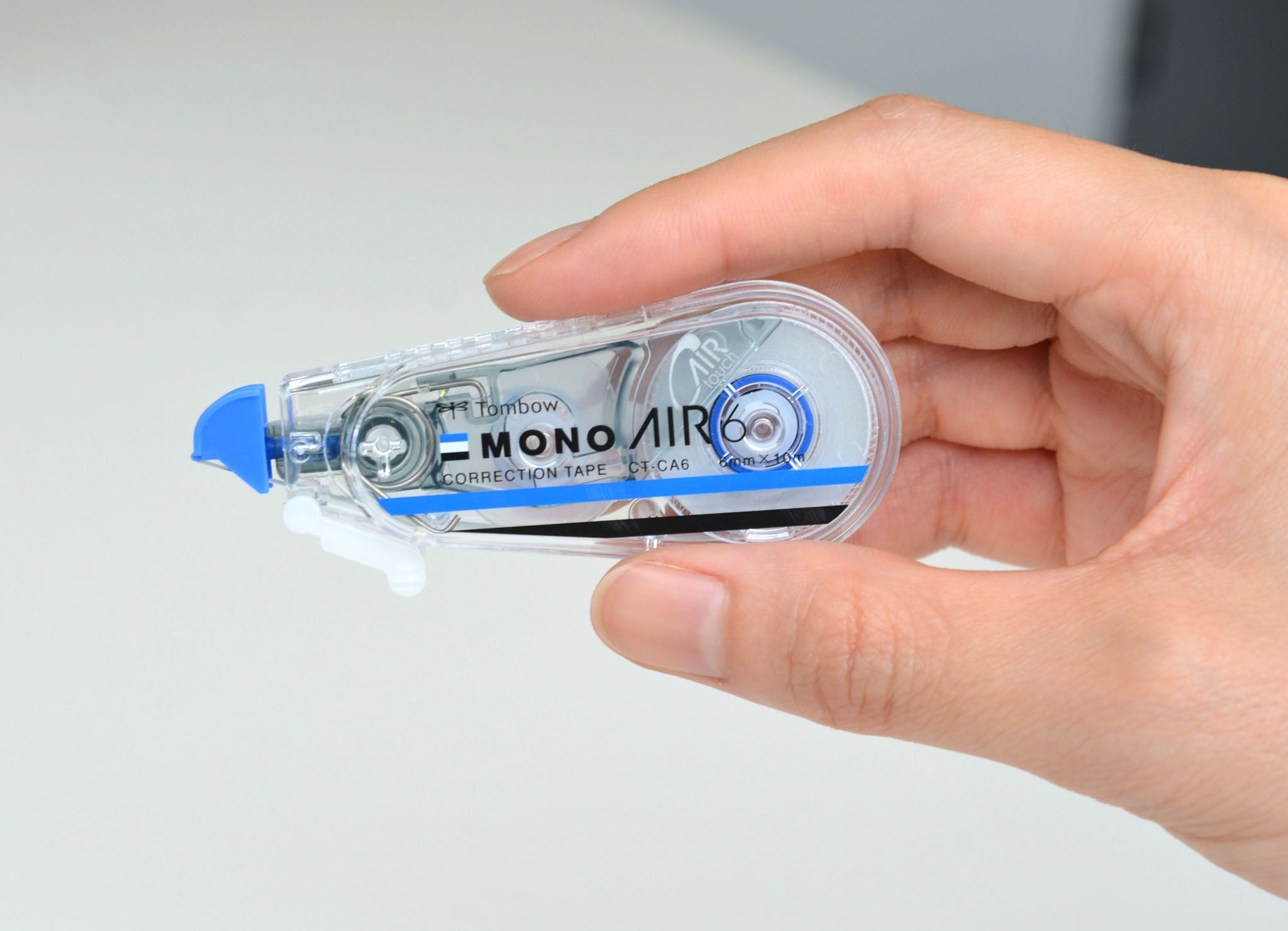 トンボ鉛筆】なんで英語だと「Tombow」なの？ →まさかの事実を公式が