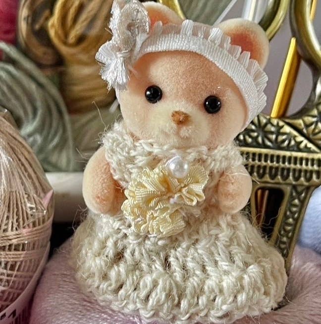 これ手作り…！？「シルバニアファミリー」の人形用コスチュームが話題  