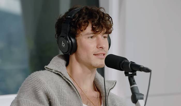 Shawn Mendes e ventilatore