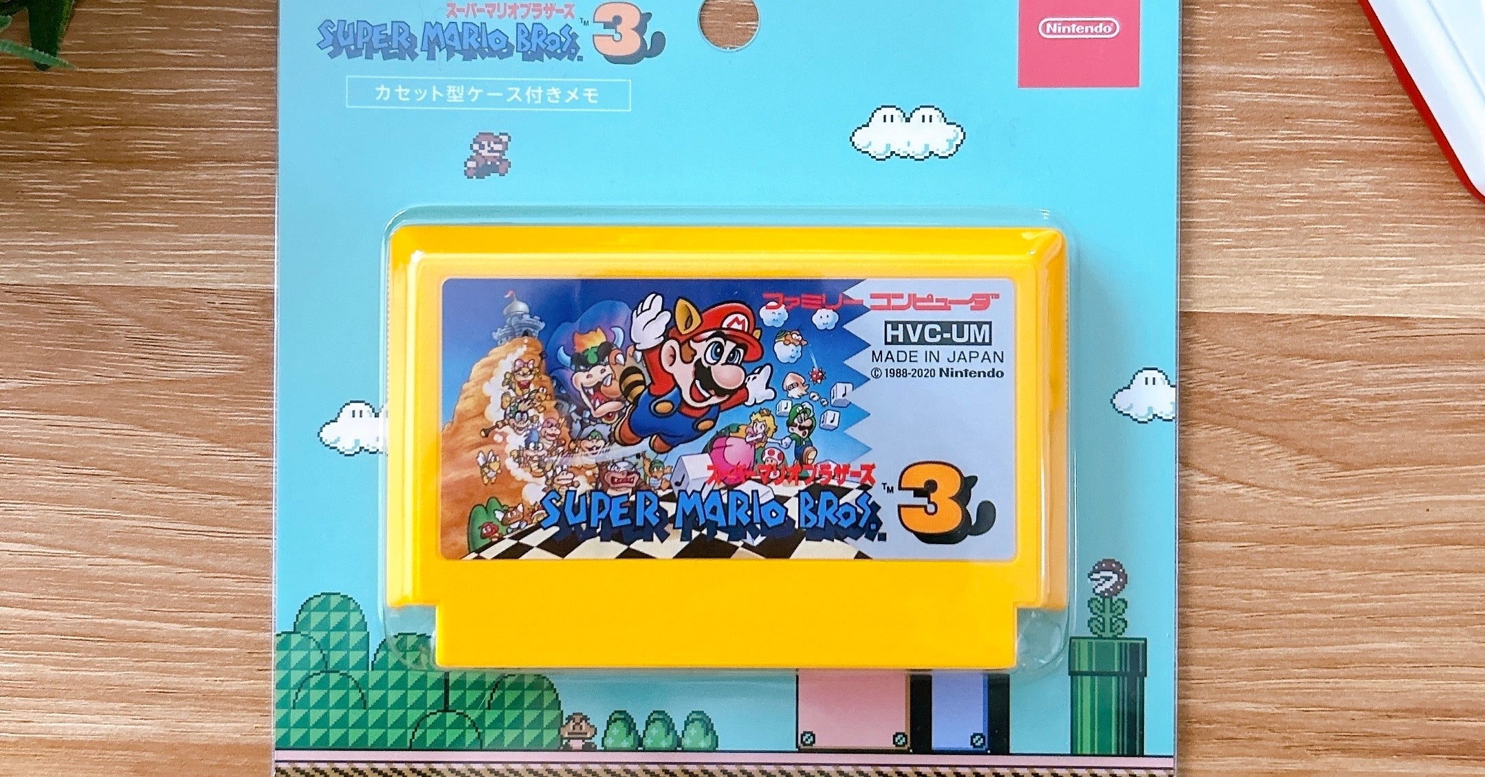 ファミコンのカセットそのまんまで笑った！マリオの「ゲームを再現した 