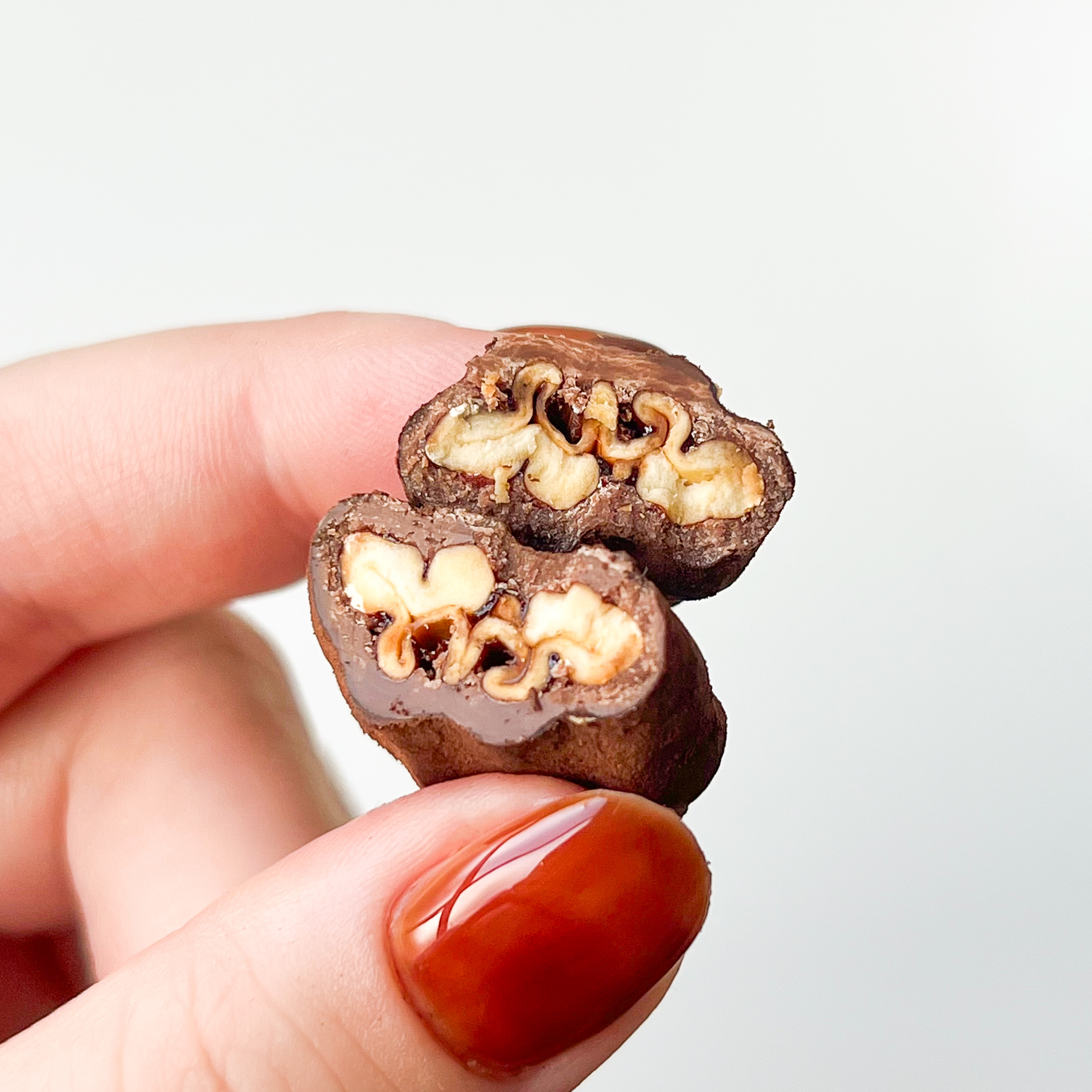 セブン】「激ウマ」「人類みんな食べたほうがいい」SNS絶賛の